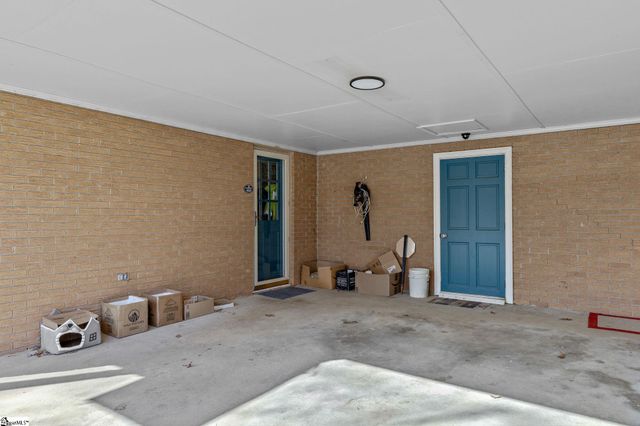 231 Cloverhill Drive, Anderson, SC 29624