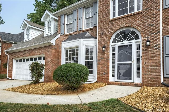 109 Carolinas Way, Fayetteville, GA 30215