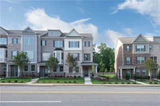 529 Fundao Lane 31, Lawrenceville, GA 30046