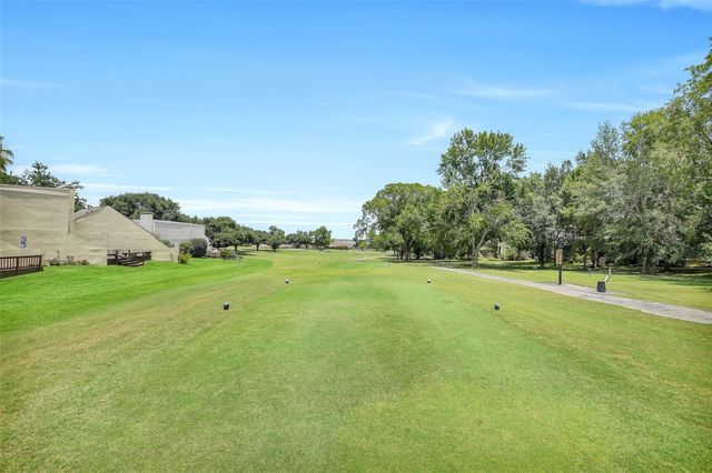 64 April Hill, Conroe, TX 77356