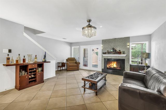 64 April Hill, Conroe, TX 77356