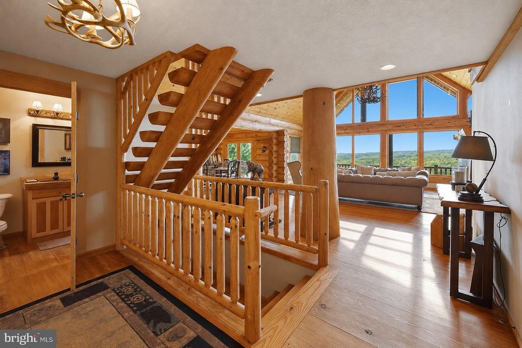Image 34 of property listing at 670 WOODLANDS HILL LN, Oakland, MD 21550