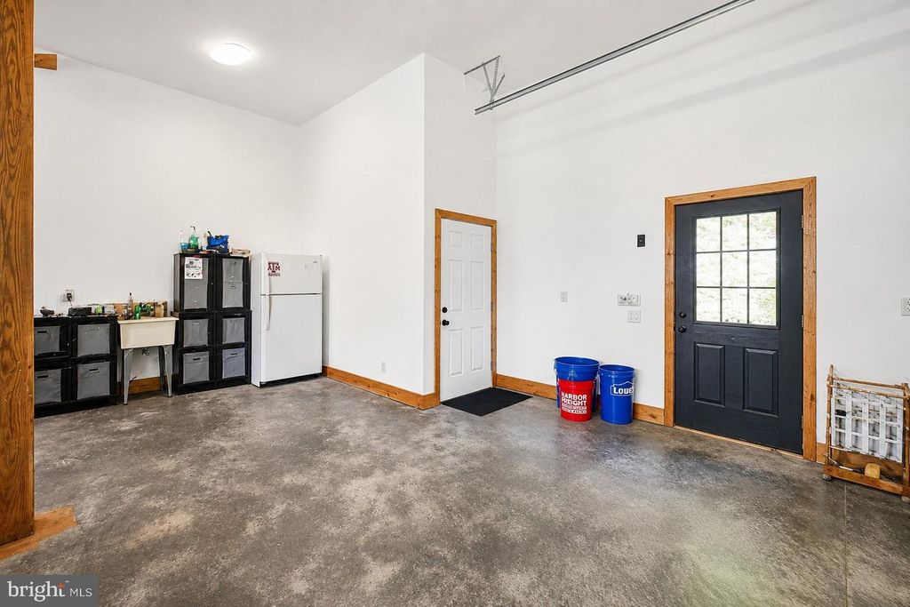 Image 52 of property listing at 670 WOODLANDS HILL LN, Oakland, MD 21550