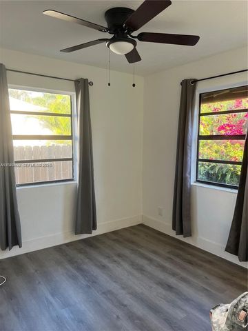 2126 Arthur St 1, Hollywood, FL 33020