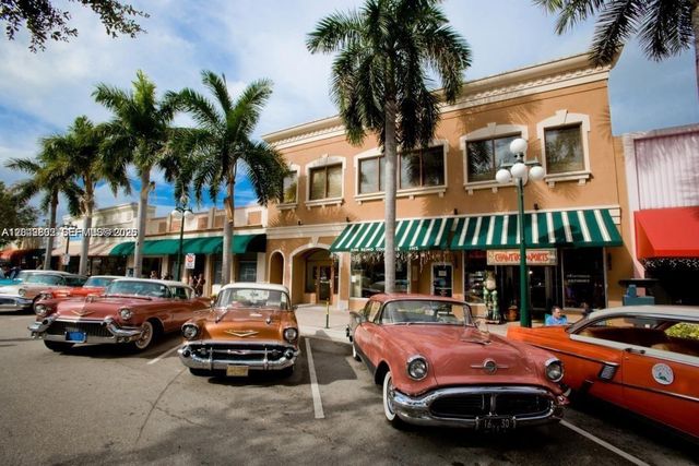 2126 Arthur St 1, Hollywood, FL 33020