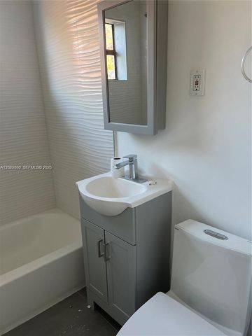 2126 Arthur St 1, Hollywood, FL 33020