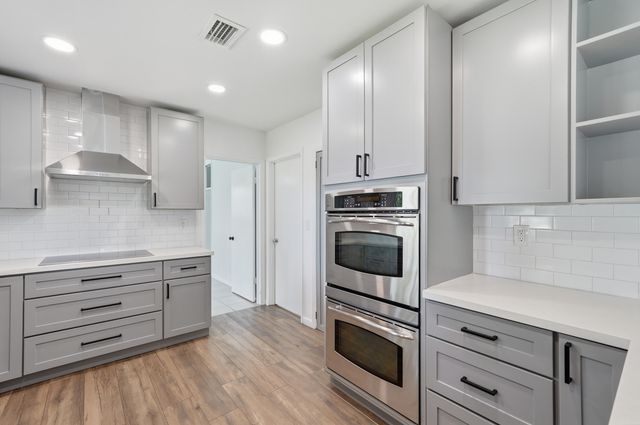 5261 SW 89th Avenue, Cooper City, FL 33328