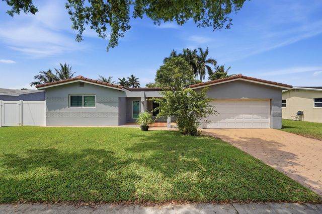 5261 SW 89th Avenue, Cooper City, FL 33328
