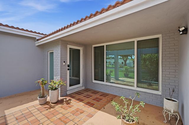 5261 SW 89th Avenue, Cooper City, FL 33328