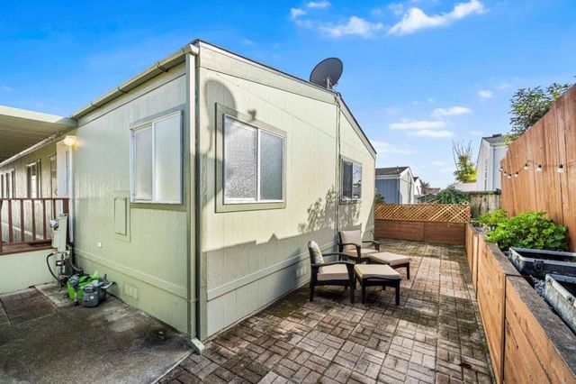 3 Lighthouse Road, Half Moon Bay, CA 94019