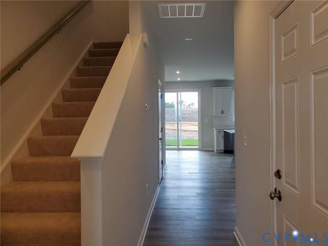 547 McCormick Farm Pl, Glen Allen, VA 23060