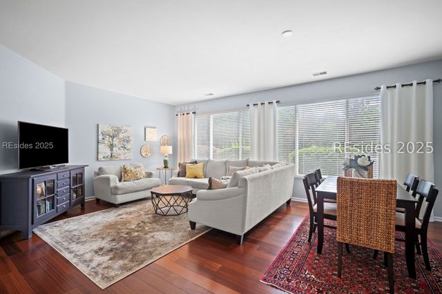 214 Hampton Cir, Bluffton, SC 29909