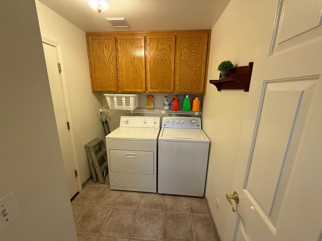 5532 W Wathen Avenue, Fresno, CA 93722