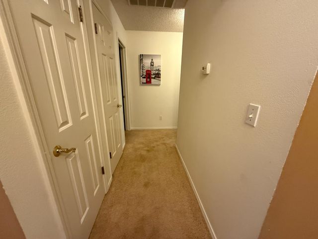 5532 W Wathen Avenue, Fresno, CA 93722