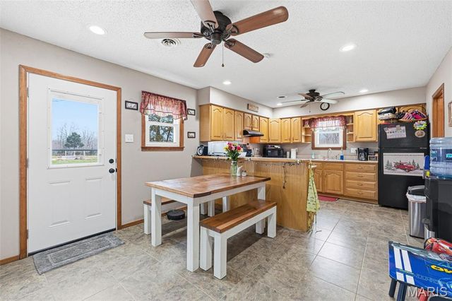 1084 Fawn Lane, Doe Run, MO 63637