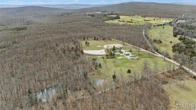 1084 Fawn Lane, Doe Run, MO 63637