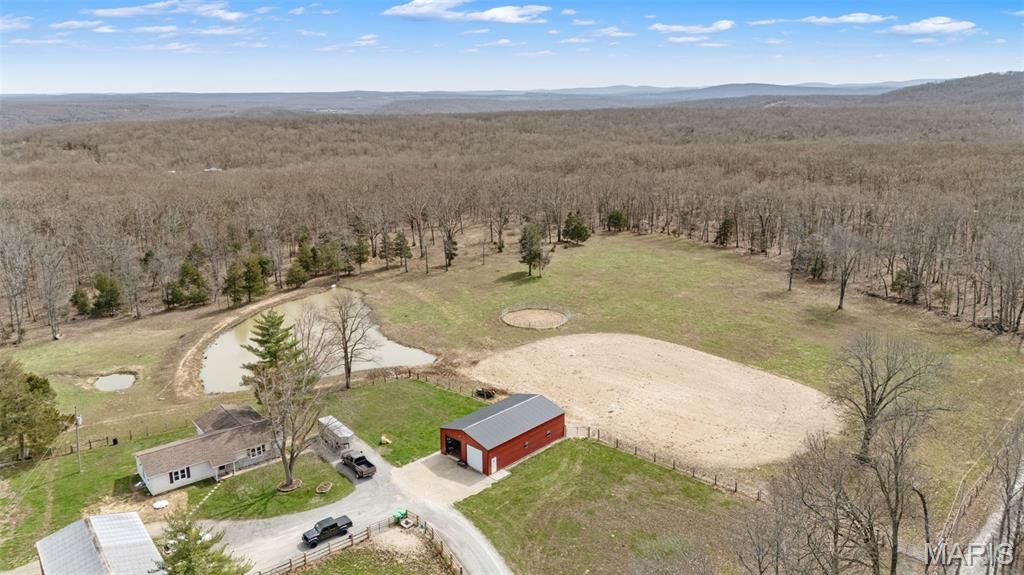 1084 Fawn Lane, Doe Run, MO 63637