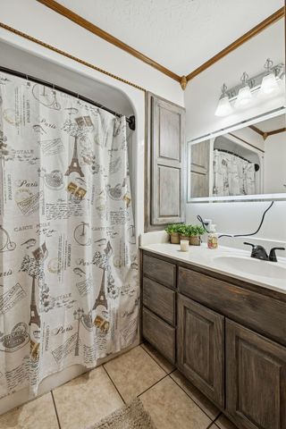 389 Trace Creek Rd, Red Boiling Springs, TN 37150