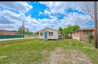4222 Sevan Street, Bacliff, TX 77518