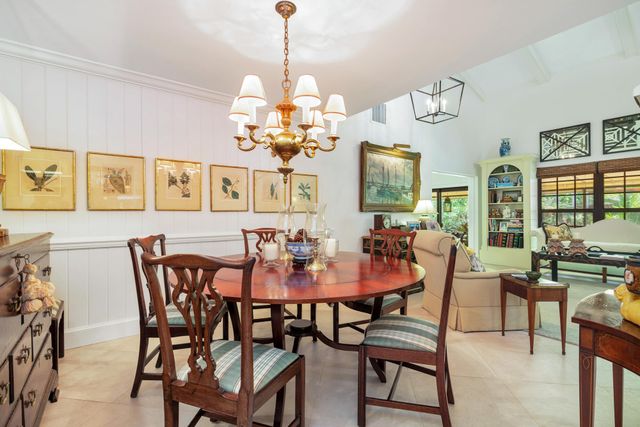 11290 Glen Oaks Court, North Palm Beach, FL 33408