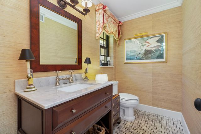 11290 Glen Oaks Court, North Palm Beach, FL 33408