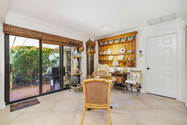 11290 Glen Oaks Court, North Palm Beach, FL 33408