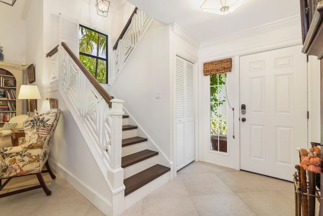 11290 Glen Oaks Court, North Palm Beach, FL 33408
