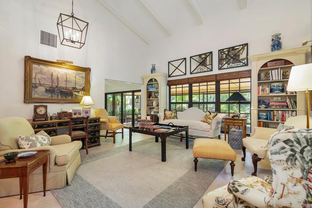 11290 Glen Oaks Court, North Palm Beach, FL 33408