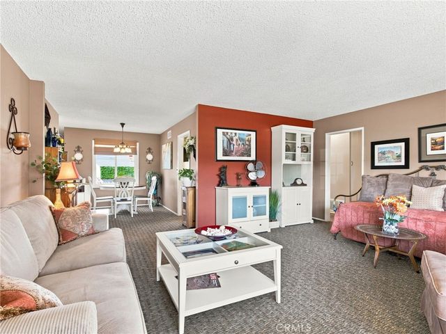 1807 W Broadway, Anaheim, CA 92804