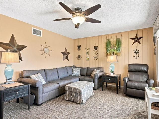 1807 W Broadway, Anaheim, CA 92804