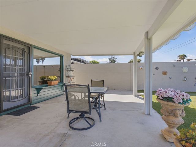 1807 W Broadway, Anaheim, CA 92804