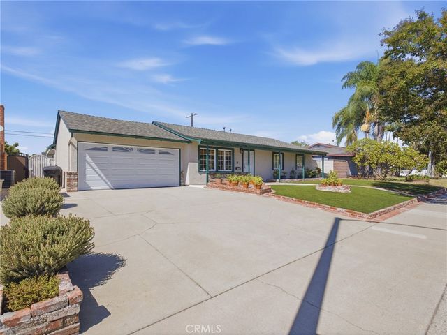 1807 W Broadway, Anaheim, CA 92804