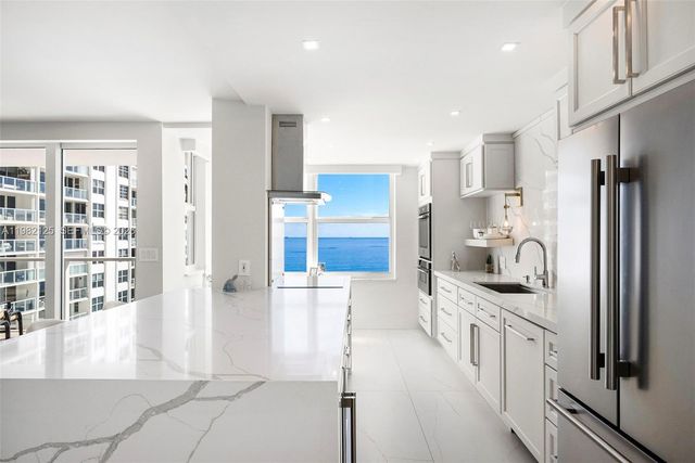 4300 N Ocean Blvd 15D, Fort Lauderdale, FL 33308