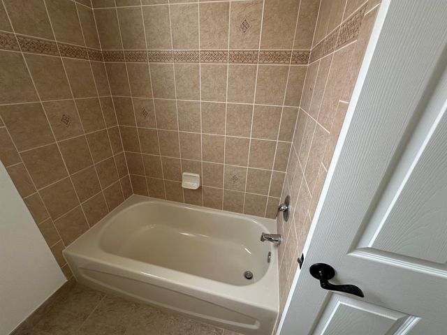 5007 SE Askew Avenue, Stuart, FL 34997