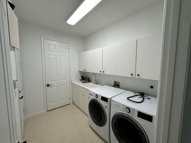 5007 SE Askew Avenue, Stuart, FL 34997
