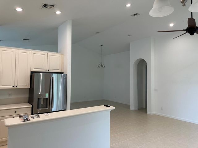 5007 SE Askew Avenue, Stuart, FL 34997