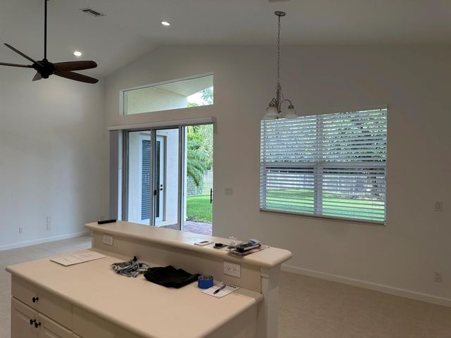 5007 SE Askew Avenue, Stuart, FL 34997