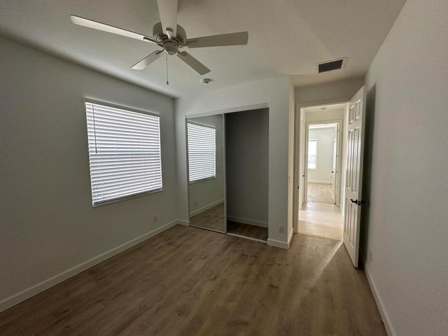 5007 SE Askew Avenue, Stuart, FL 34997