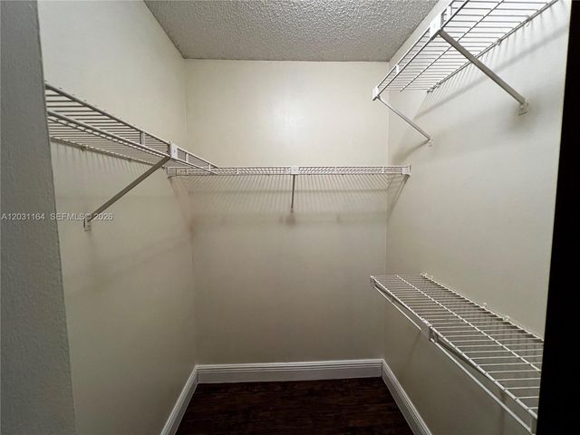 1239 SW 46th Ave 905, Pompano Beach, FL 33069