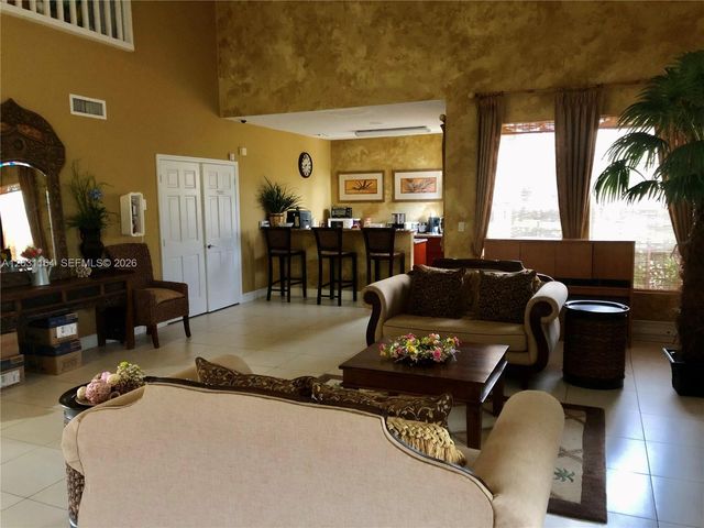 1239 SW 46th Ave 905, Pompano Beach, FL 33069