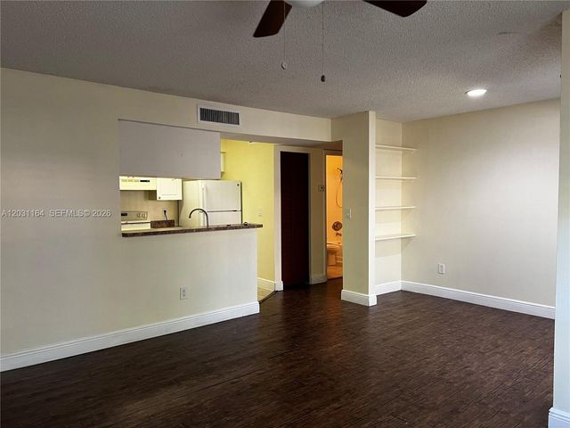 1239 SW 46th Ave 905, Pompano Beach, FL 33069