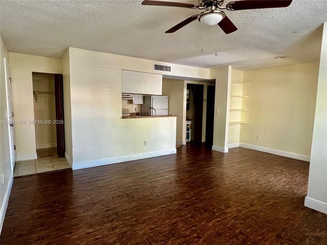 1239 SW 46th Ave 905, Pompano Beach, FL 33069