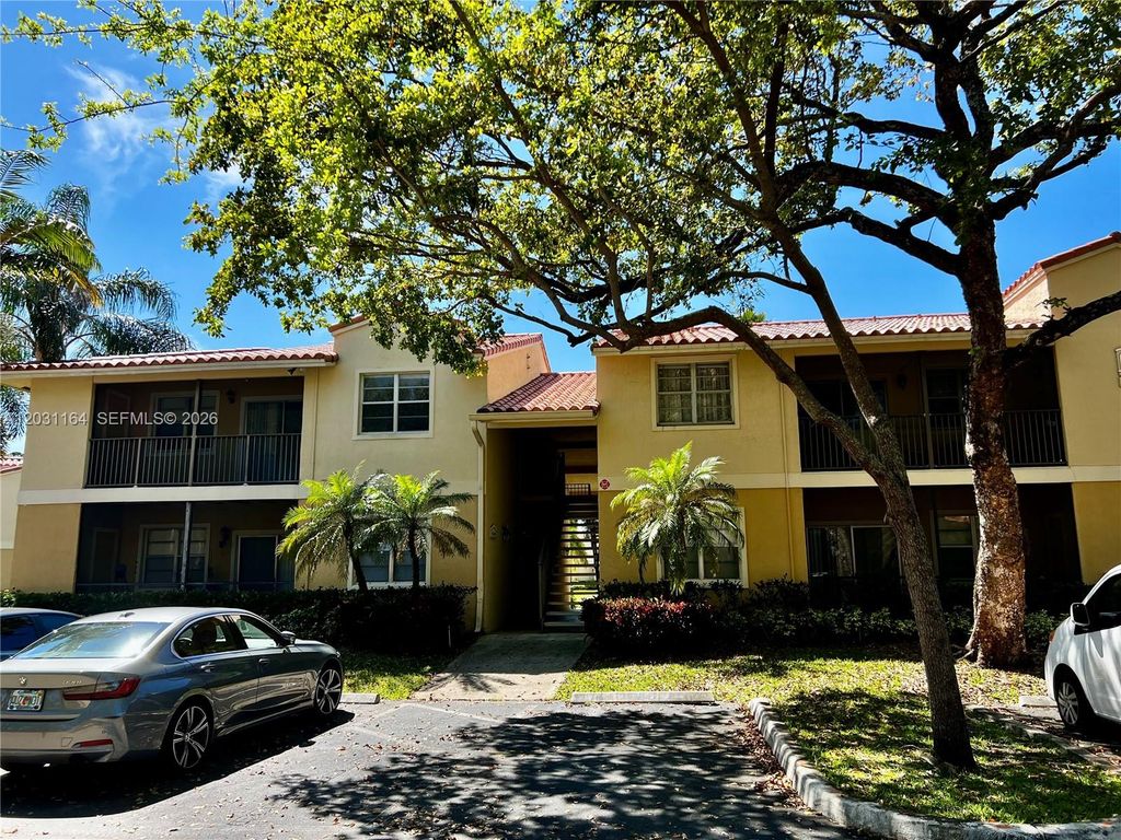 1239 SW 46th Ave 905, Pompano Beach, FL 33069