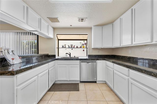 68515 30th, Cathedral City, CA 92234