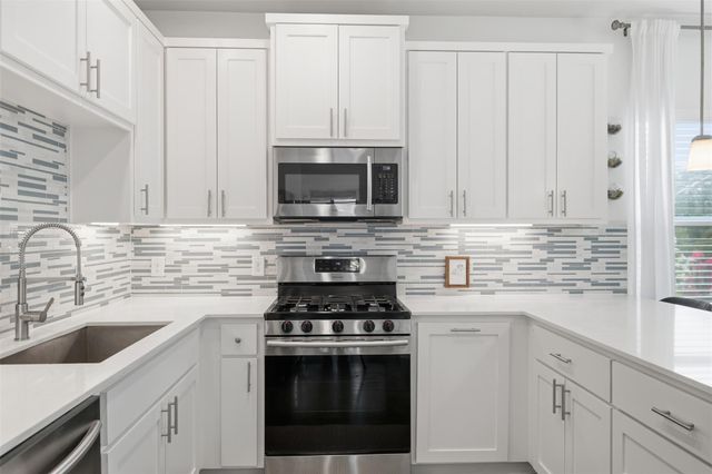1134 Chicon ST A, Austin, TX 78702