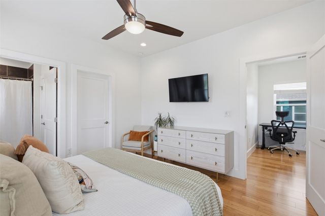 1134 Chicon ST A, Austin, TX 78702