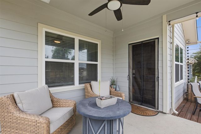 1134 Chicon ST A, Austin, TX 78702