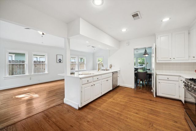 4601 Oak Ridge Street, Houston, TX 77009