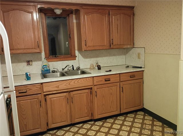 445 Reiman Street, Cheektowaga, NY 14212