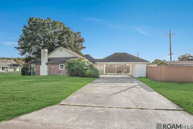 17614 Sugar Mill Ave, Baton Rouge, LA 70817